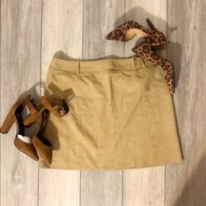 New York & Company mini